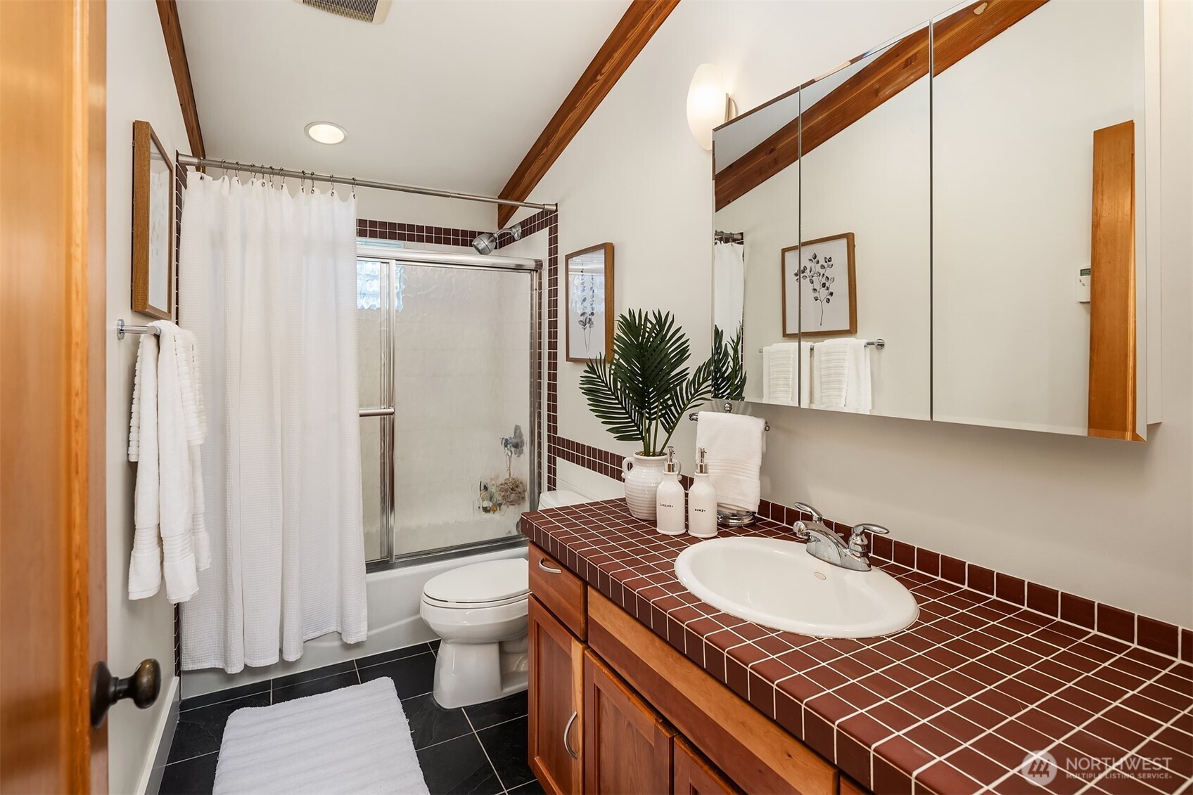 543 N 83rd Street Seattle WA 98103