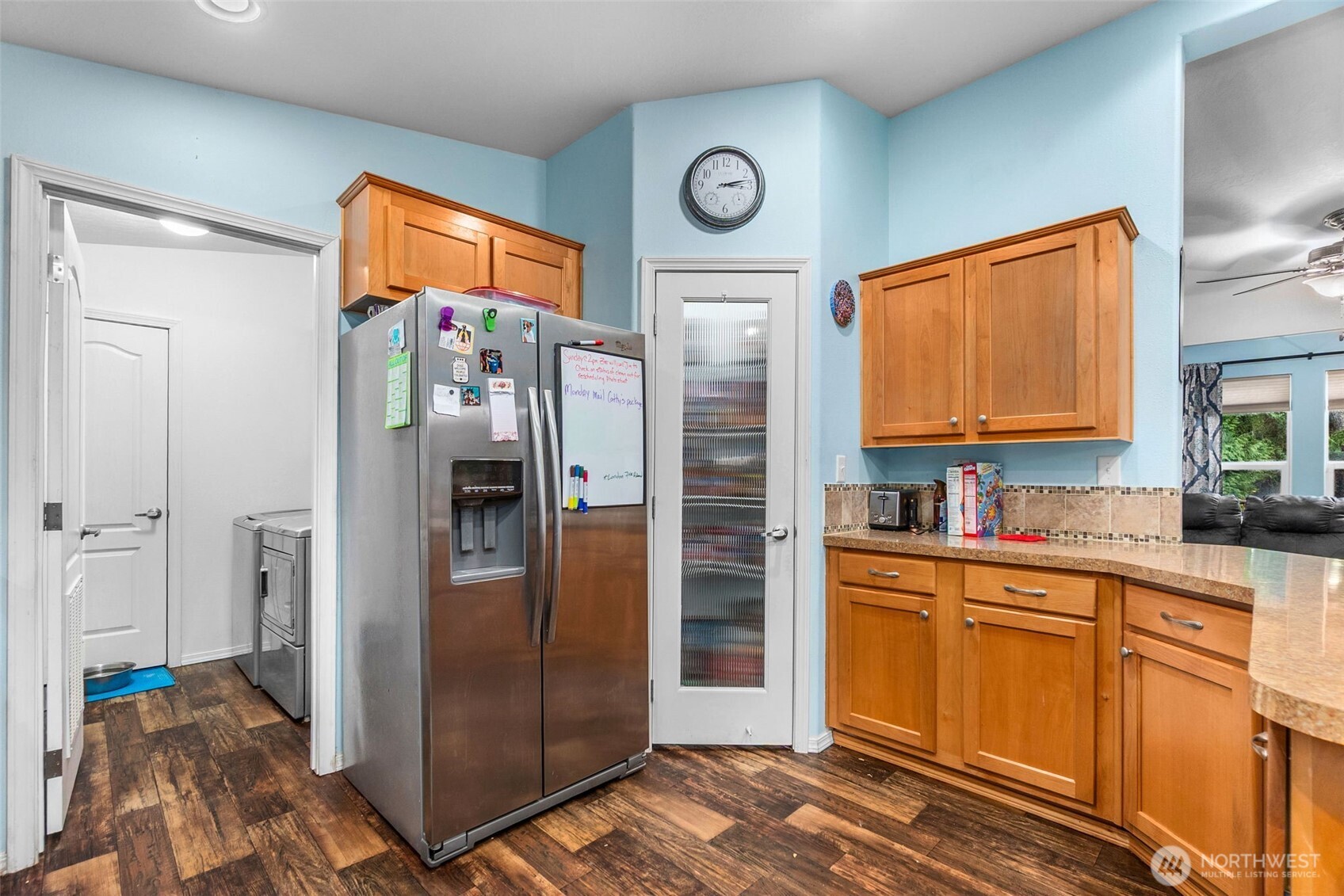 39 Paradise Lane Pacific Beach WA 98571