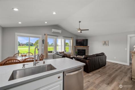 571 Puffin Avenue NE Ocean Shores WA 98569