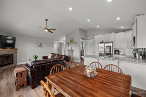 571 Puffin Avenue NE Ocean Shores WA 98569