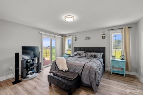 571 Puffin Avenue NE Ocean Shores WA 98569