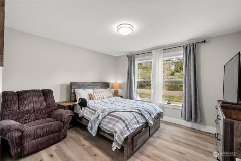 571 Puffin Avenue NE Ocean Shores WA 98569