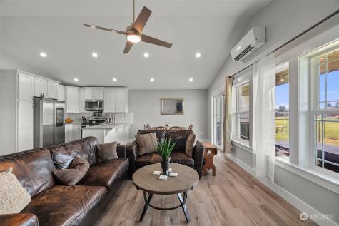 571 Puffin Avenue NE Ocean Shores WA 98569