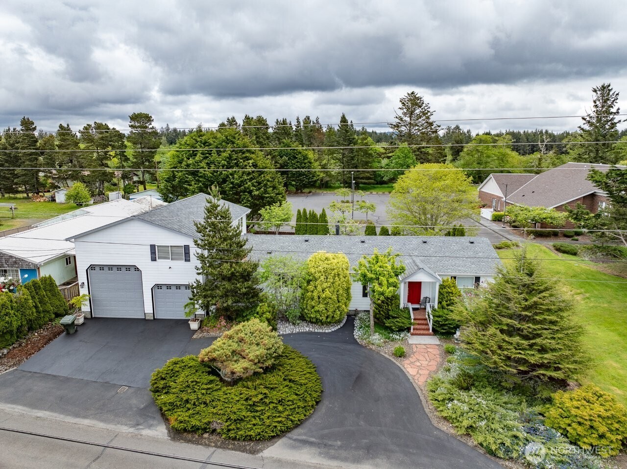 1308 N Washington Avenue Long Beach WA 98631