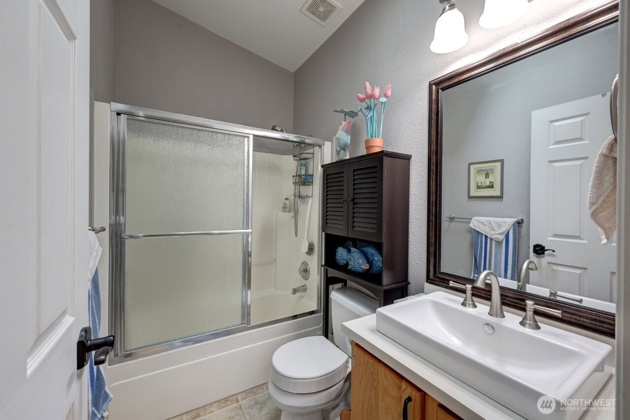 1308 N Washington Avenue Long Beach WA 98631