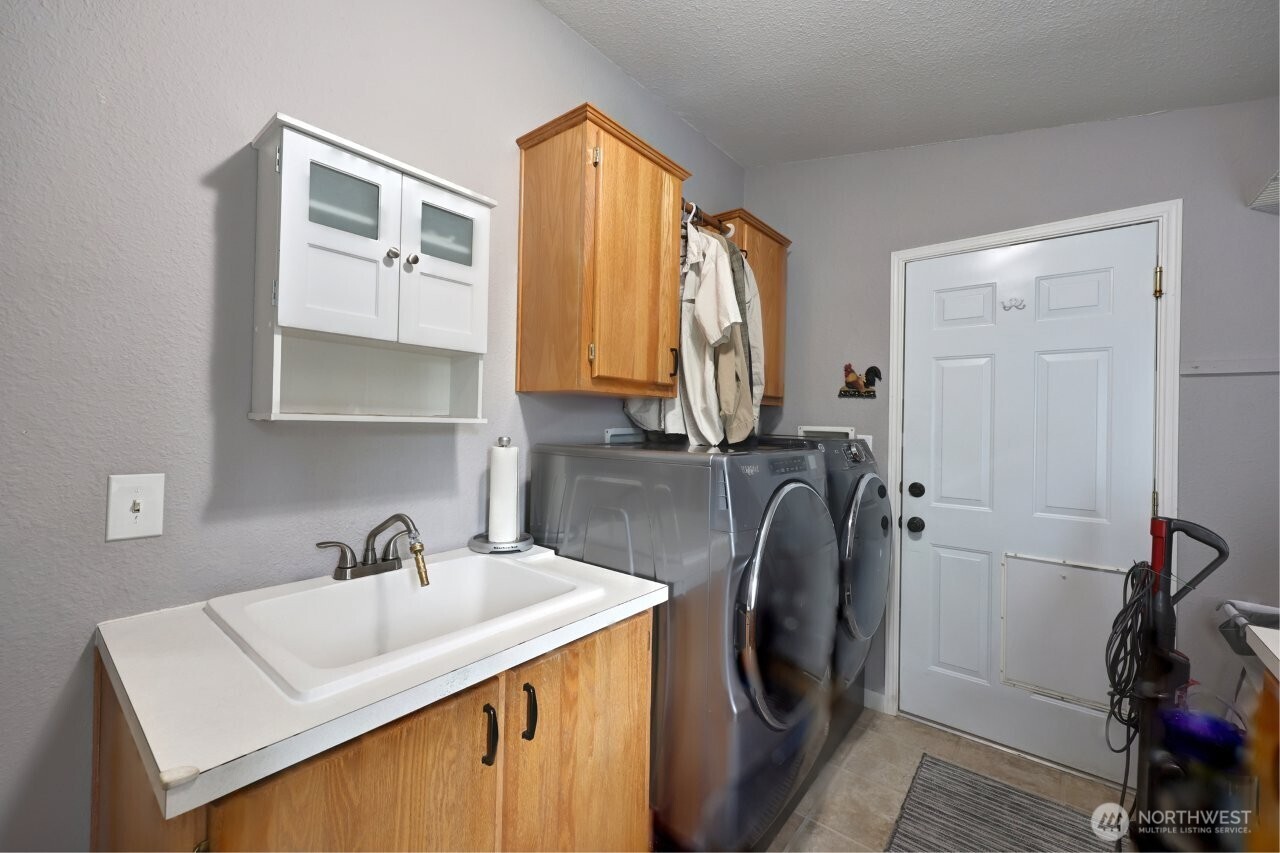 1308 N Washington Avenue Long Beach WA 98631