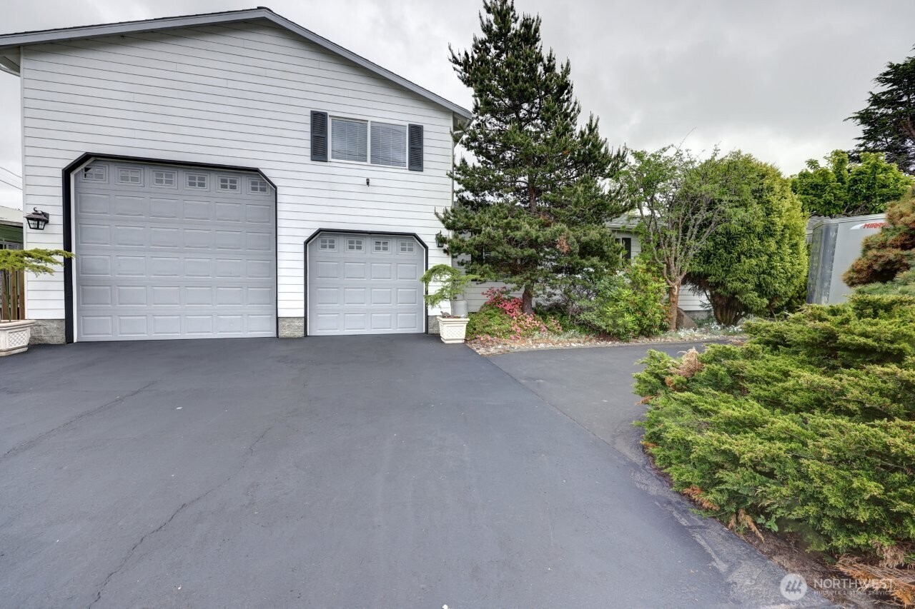 1308 N Washington Avenue Long Beach WA 98631