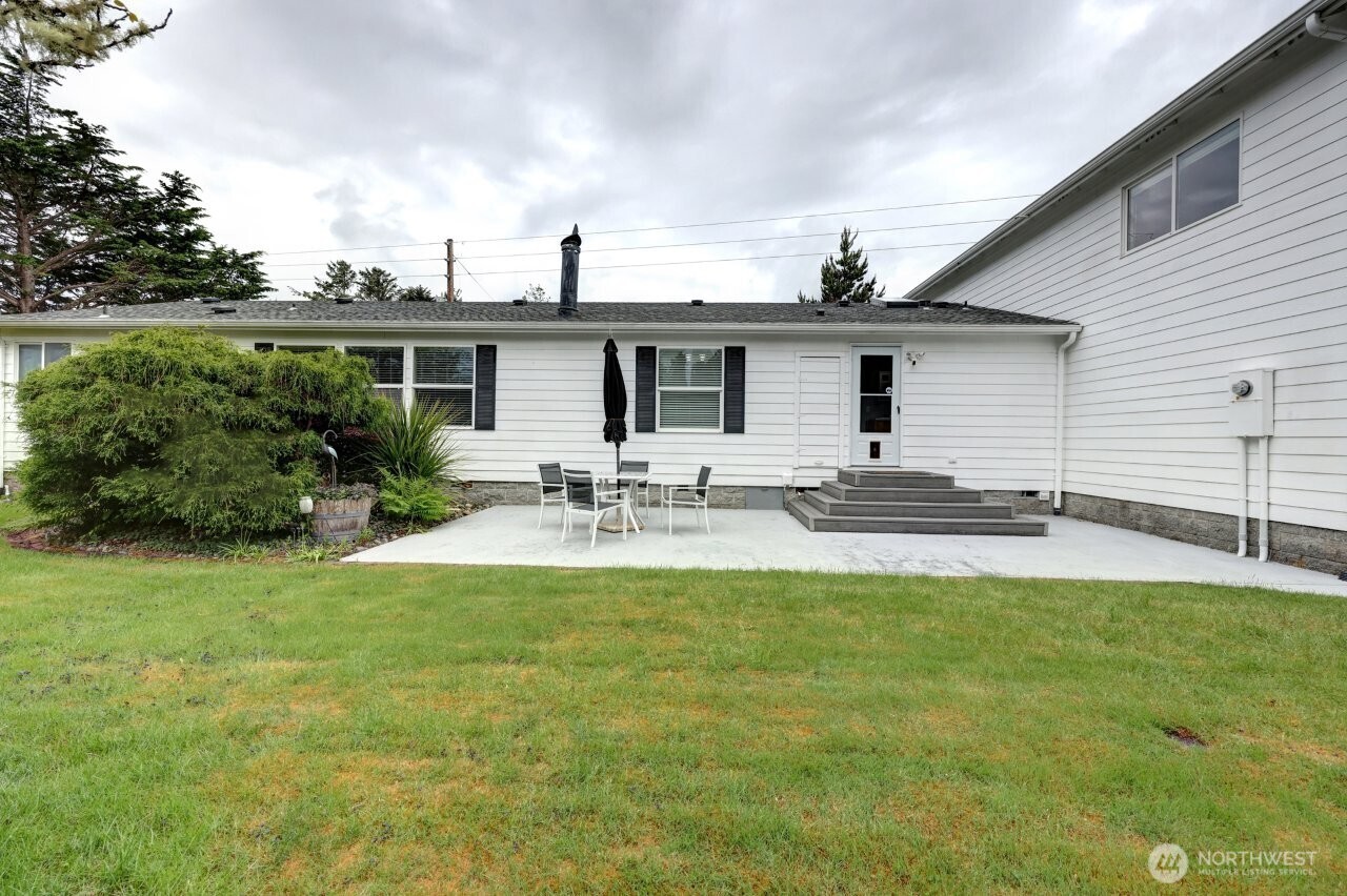1308 N Washington Avenue Long Beach WA 98631