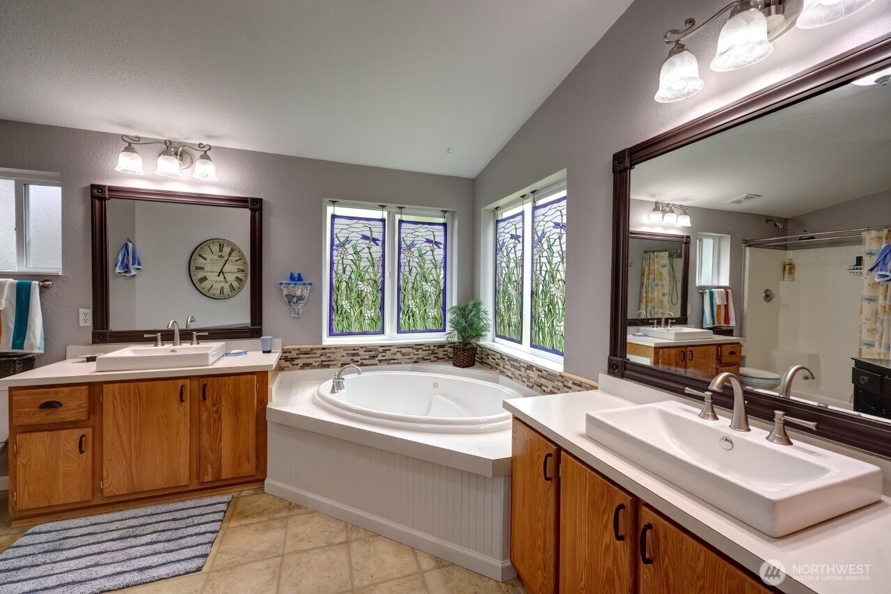 1308 N Washington Avenue Long Beach WA 98631