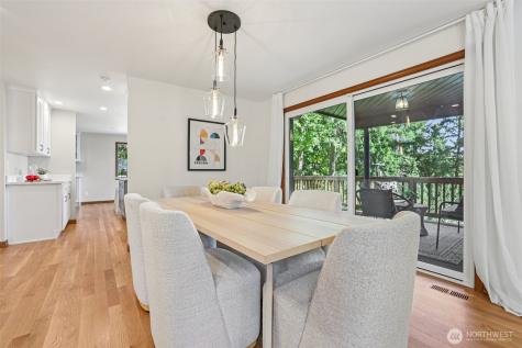 411 W Lake Sammamish Parkway NE Bellevue WA 98008