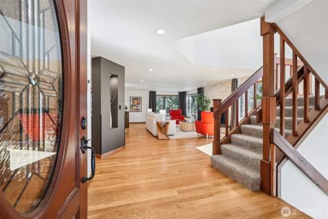 411 W Lake Sammamish Parkway NE Bellevue WA 98008