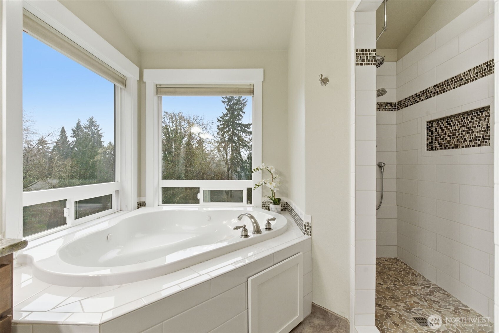 8115 64th Street Court NW Gig Harbor WA 98335