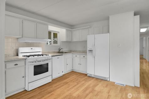 18425 NE 95th Street Redmond WA 98052