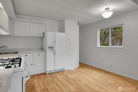 18425 NE 95th Street Redmond WA 98052