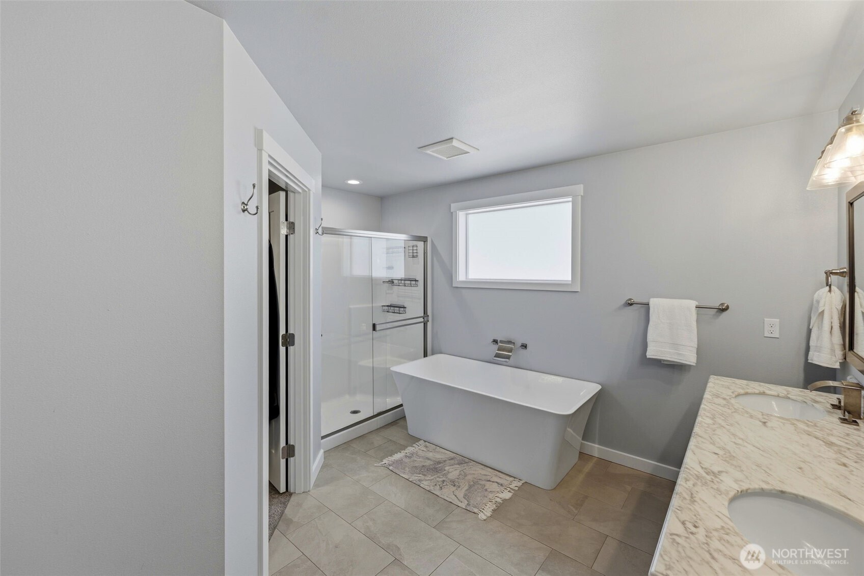 5584 Madrona Avenue NE Bremerton WA 98311