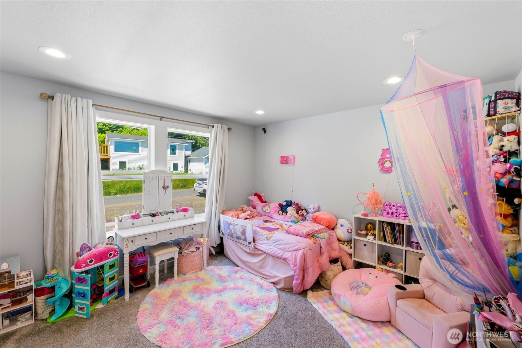 5584 Madrona Avenue NE Bremerton WA 98311