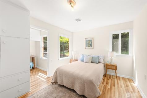 20731 Vashon Highway SW Vashon WA 98070