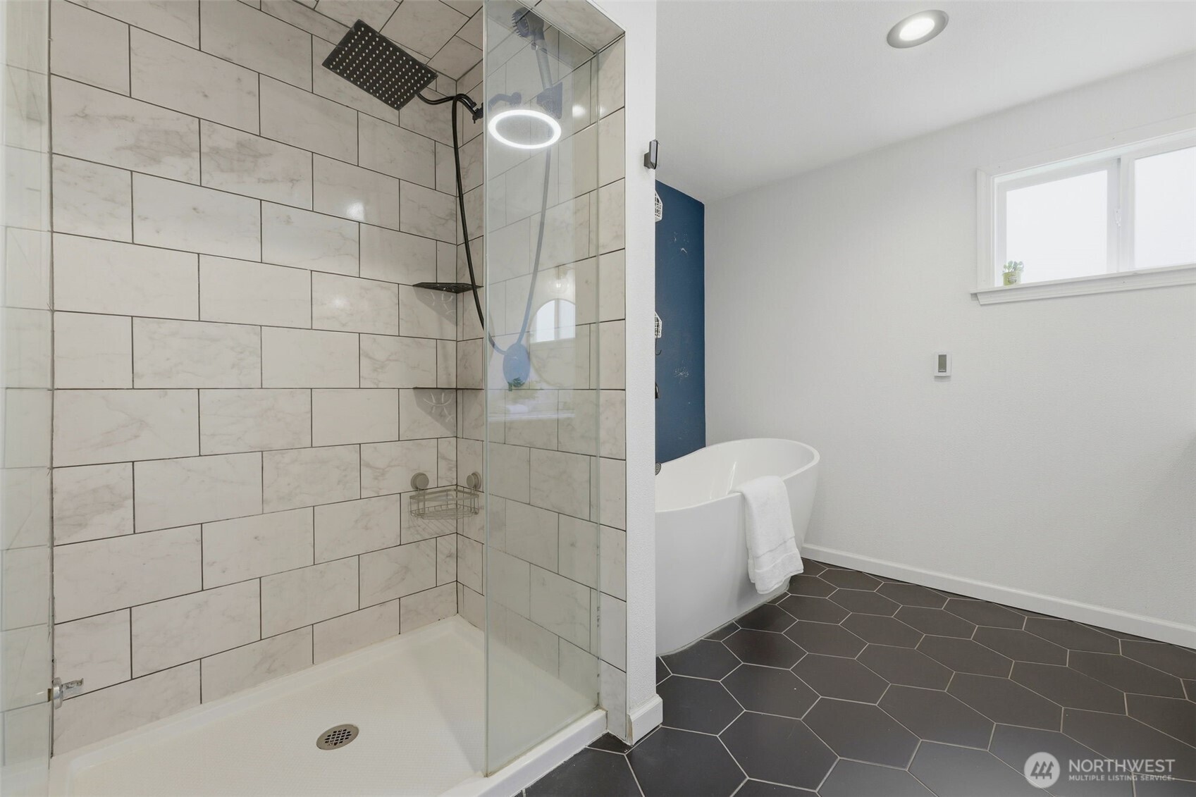 10612 Lake Steilacoom Drive SW Lakewood WA 98498