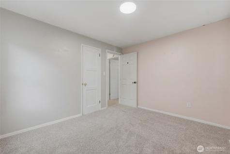 10612 Lake Steilacoom Drive SW Lakewood WA 98498