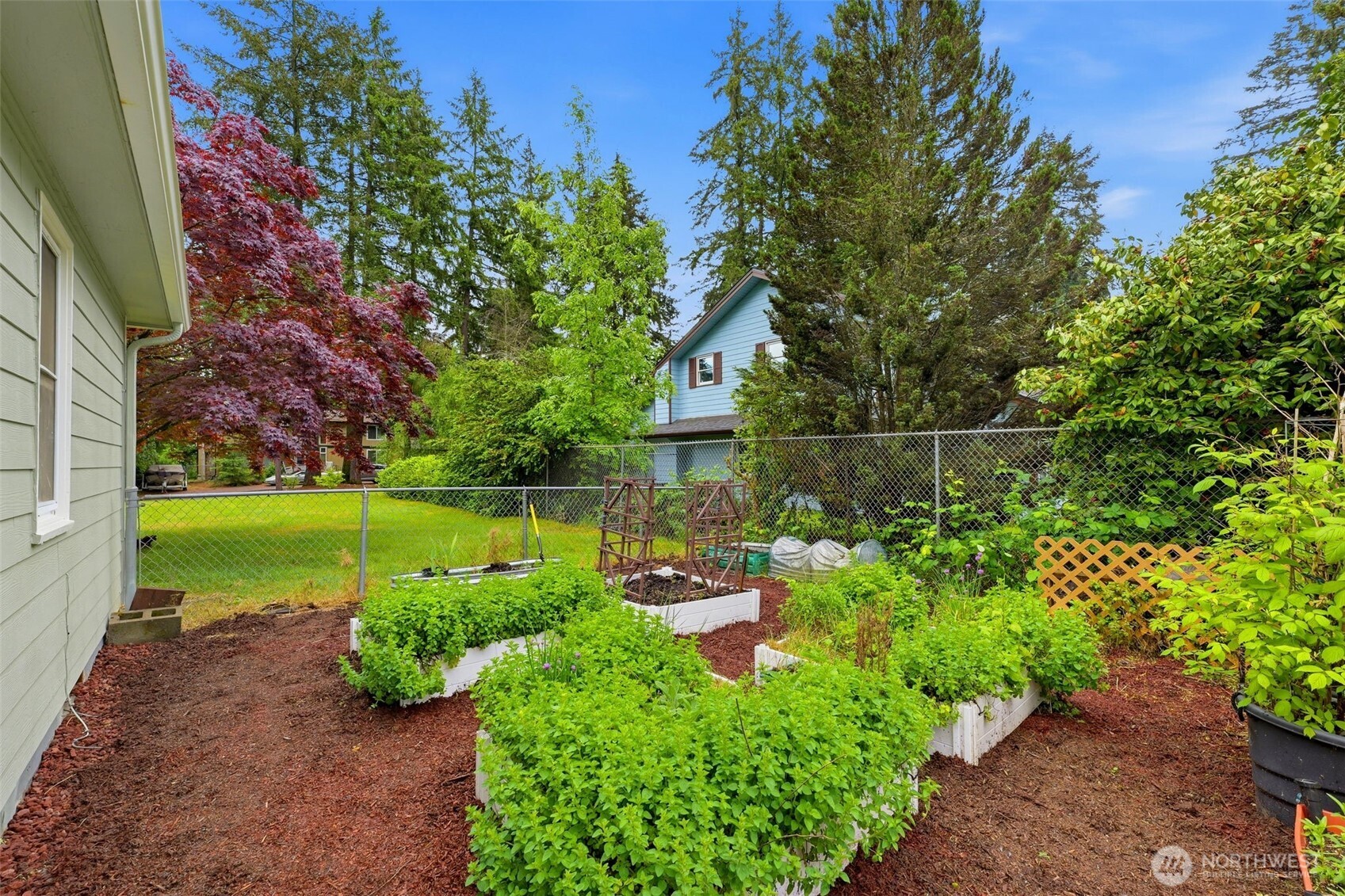 10612 Lake Steilacoom Drive SW Lakewood WA 98498