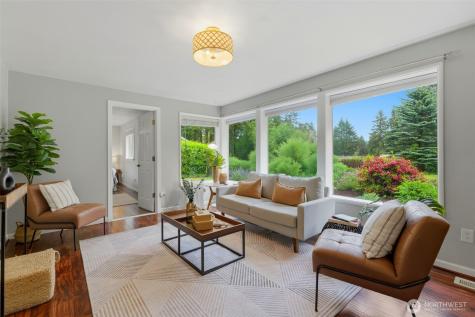 10612 Lake Steilacoom Drive SW Lakewood WA 98498
