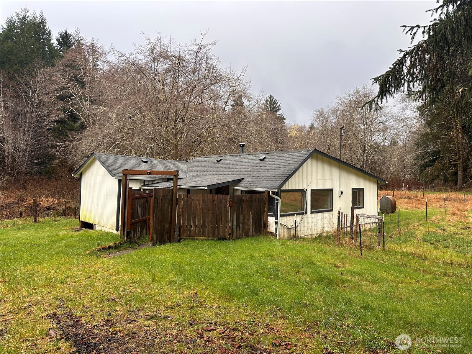 310 Butte Creek Road Raymond WA 98577