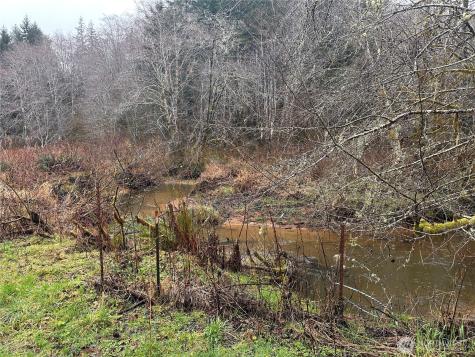 310 Butte Creek Road Raymond WA 98577