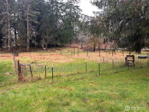 310 Butte Creek Road Raymond WA 98577