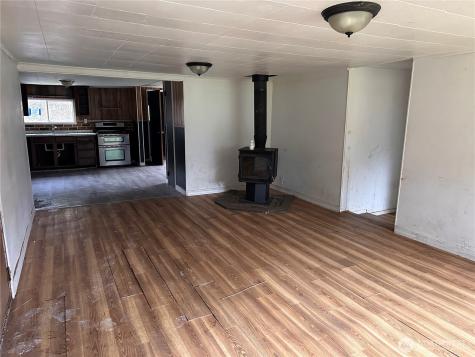 310 Butte Creek Road Raymond WA 98577