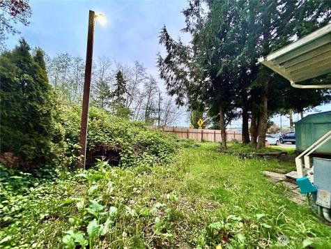 2424 S 260th Street Kent WA 98032