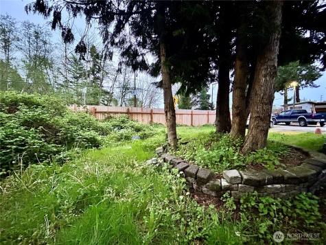 2424 S 260th Street Kent WA 98032