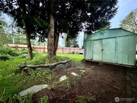 2424 S 260th Street Kent WA 98032