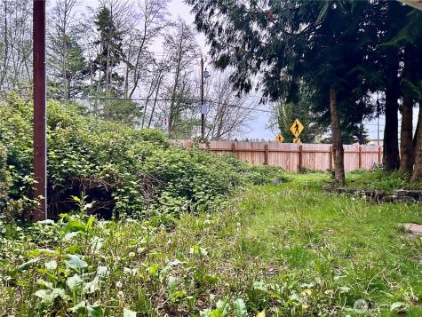 2424 S 260th Street Kent WA 98032