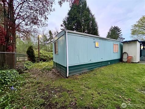 2424 S 260th Street Kent WA 98032
