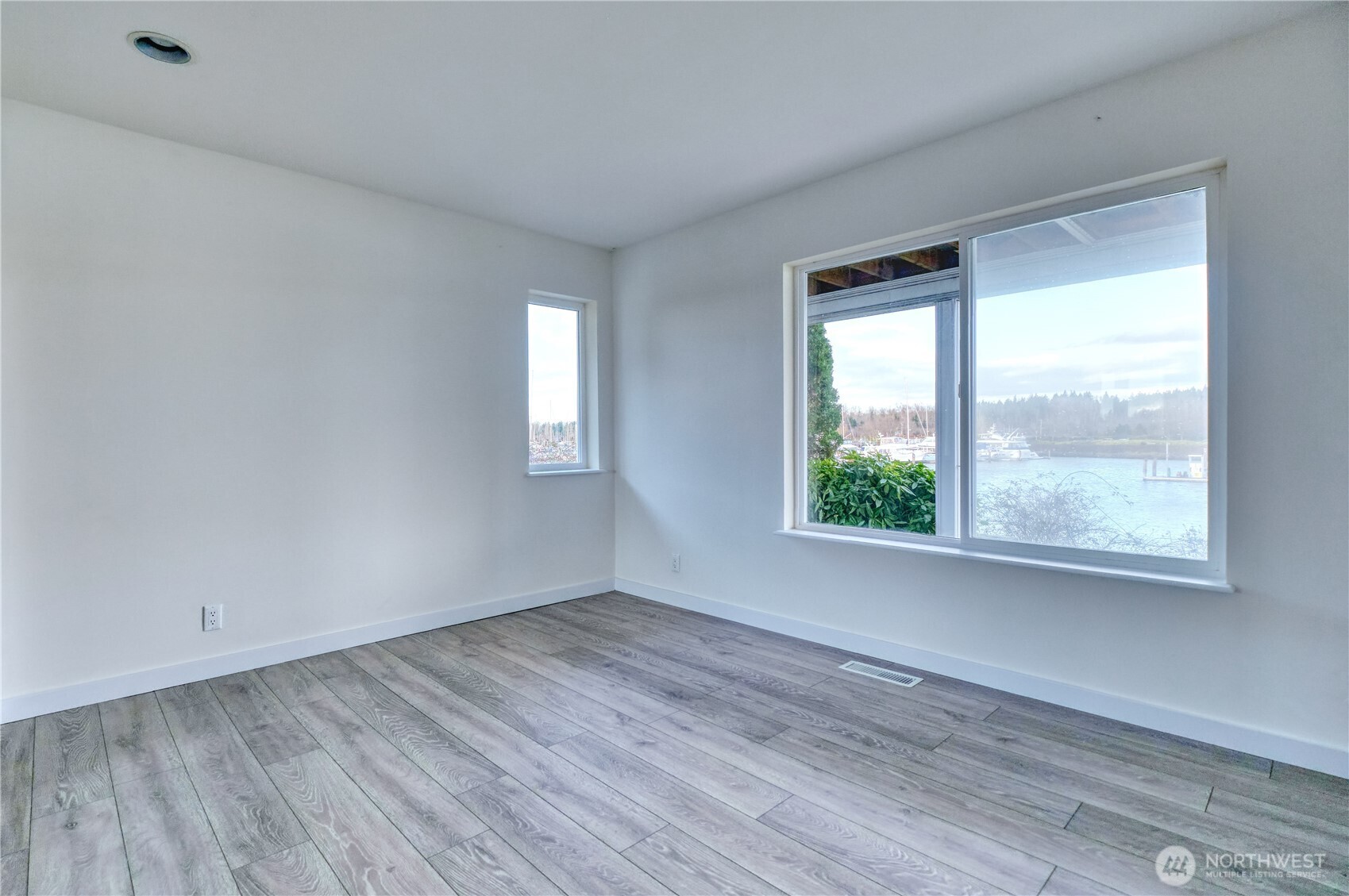 1648 Harbor Seal Drive Point Roberts WA 98281