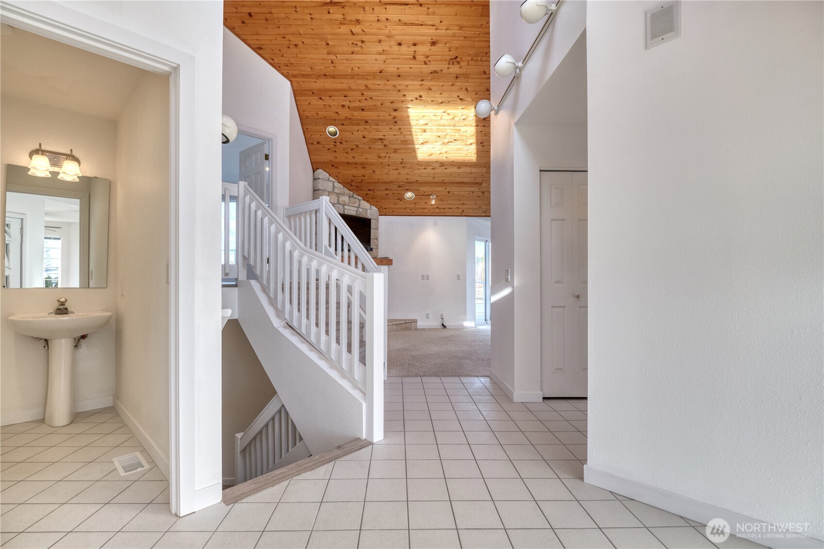 1648 Harbor Seal Drive Point Roberts WA 98281