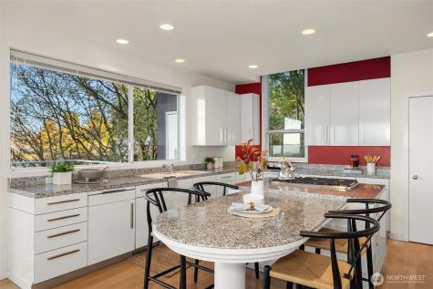 3903 48th Avenue S Seattle WA 98118