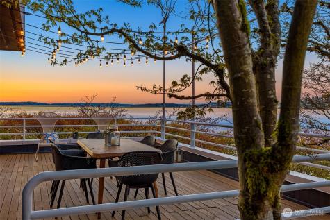 3903 48th Avenue S Seattle WA 98118