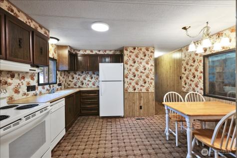 507 W Veterans Avenue Westport WA 98595