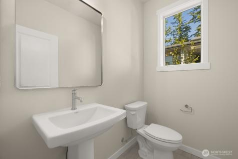 16823 Alder Way Lynnwood WA 98037