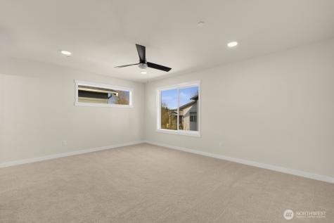 16823 Alder Way Lynnwood WA 98037