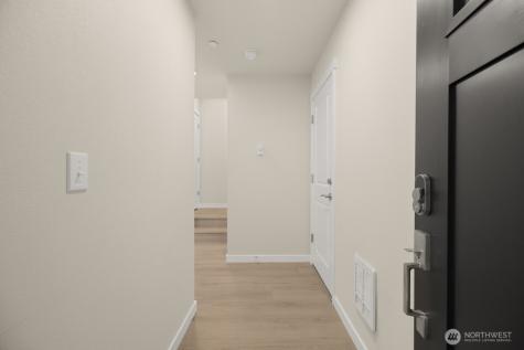 16823 Alder Way Lynnwood WA 98037