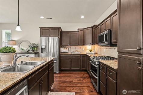 1023 117th Drive SE Lake Stevens WA 98258