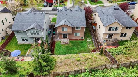 1023 117th Drive SE Lake Stevens WA 98258