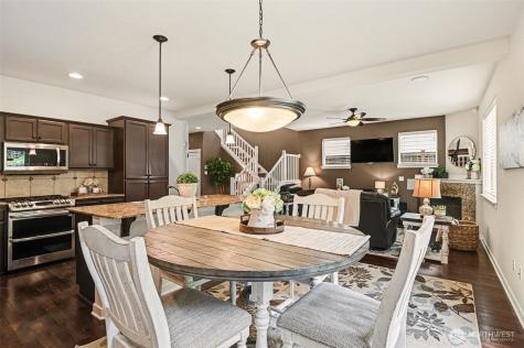 1023 117th Drive SE Lake Stevens WA 98258