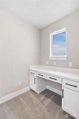 8212 9th Place Se Lake Stevens WA 98258