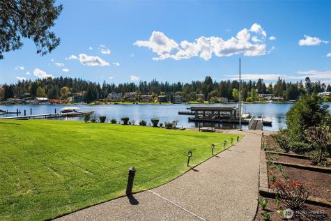 3445 Hunts Point Road Hunts Point WA 98004