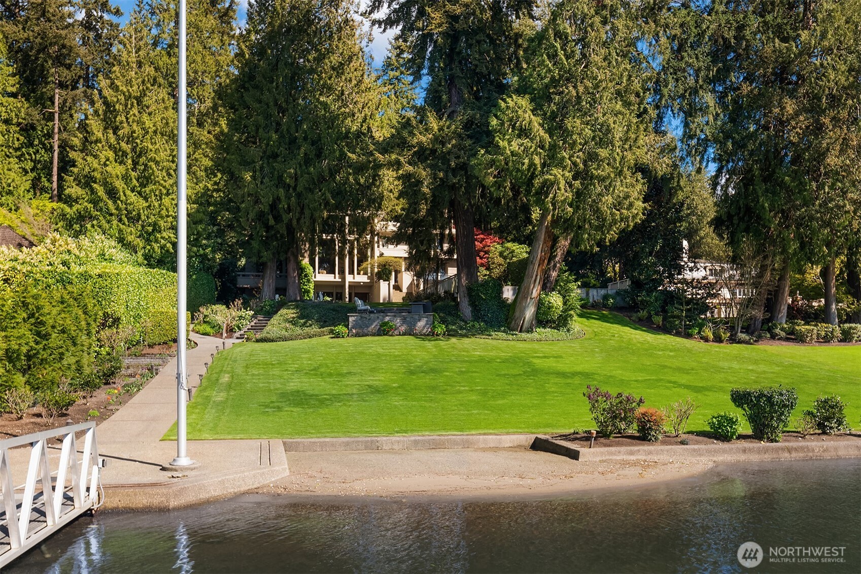 3445 Hunts Point Road Hunts Point WA 98004
