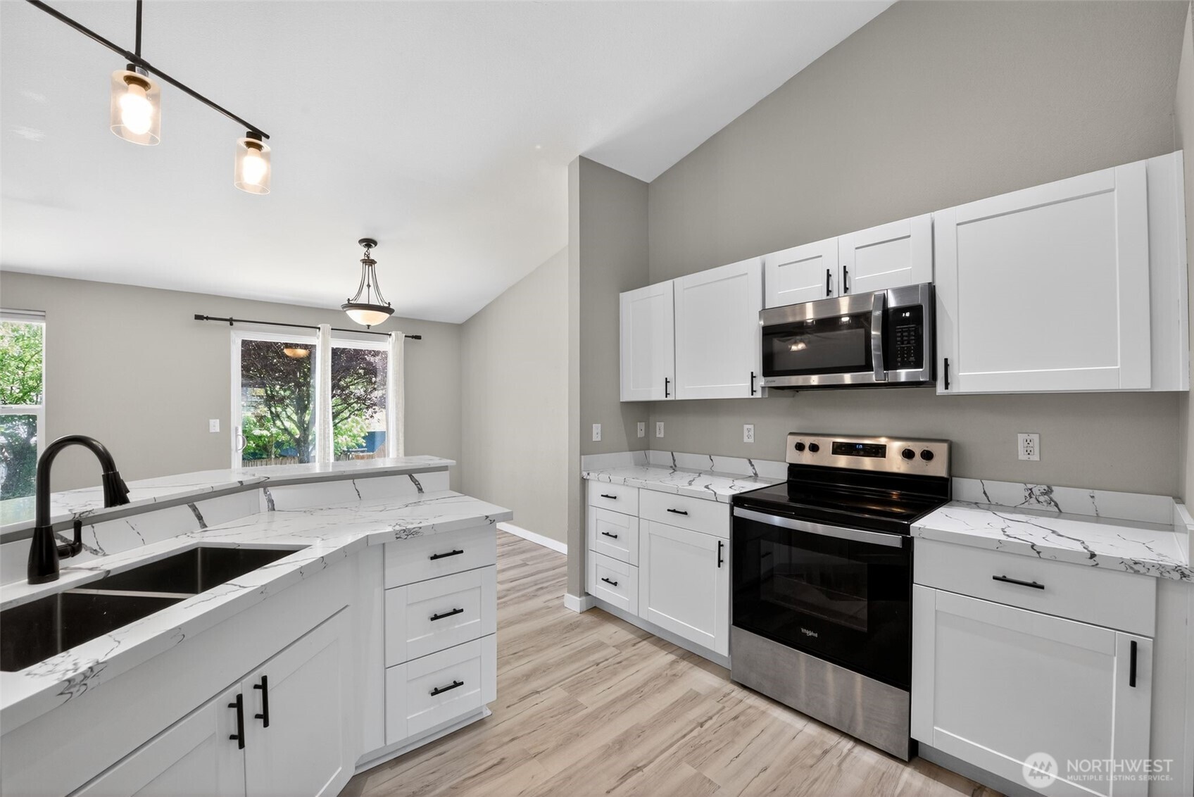 926 Chatham Dr SE Olympia WA 98513