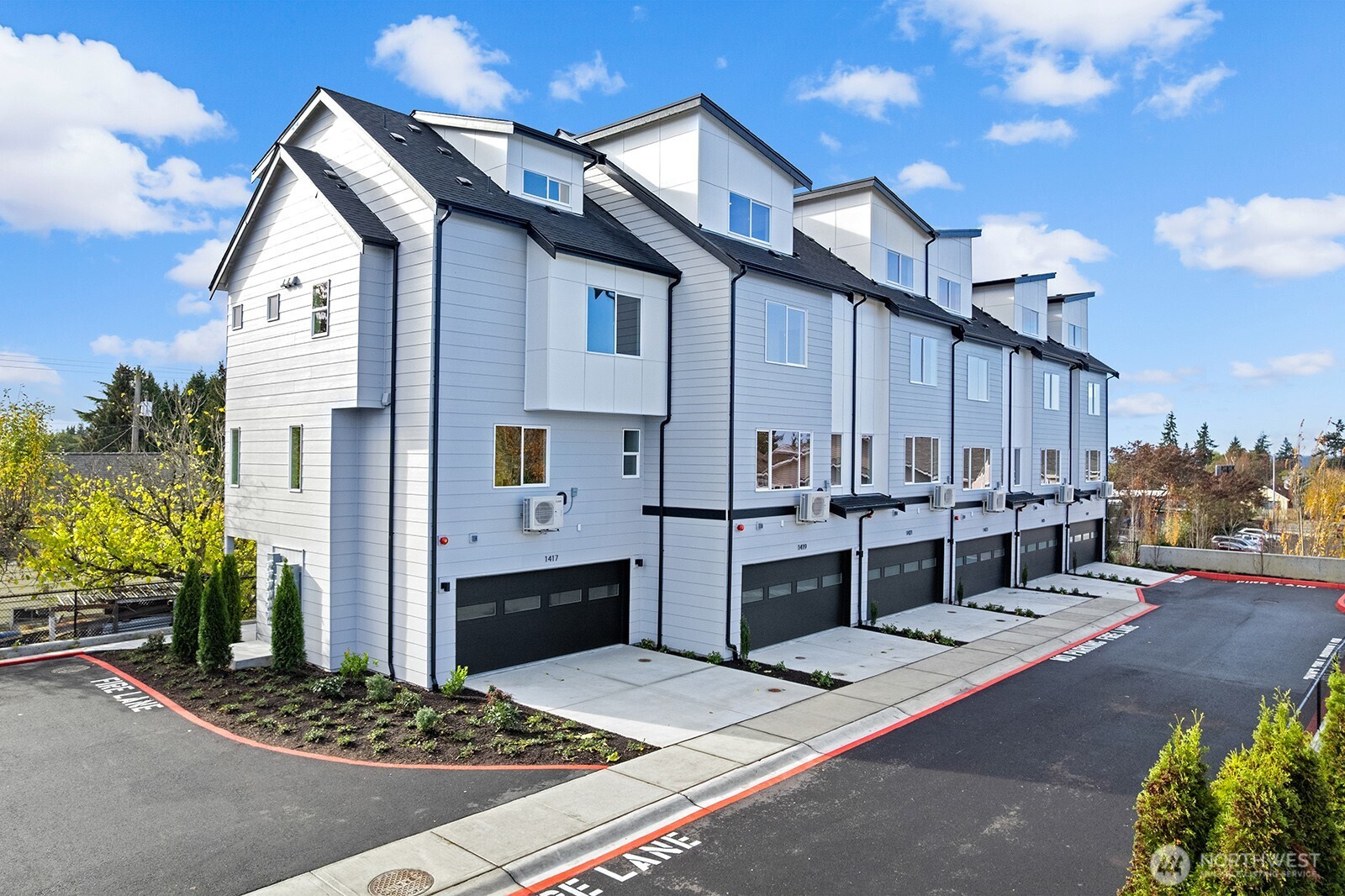 1425 SW 111th Lane Seattle WA 98164